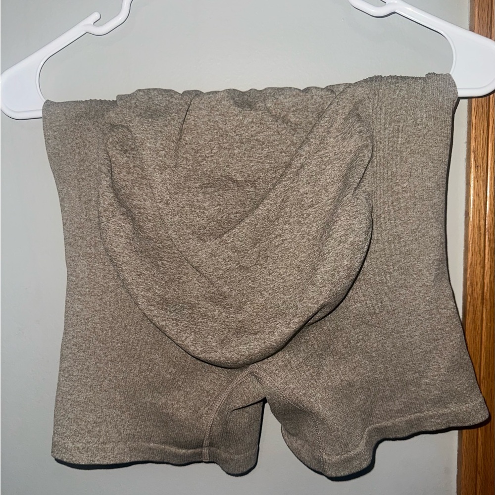 SHEIN Maternity Ribbed Workout Set | Women’s Medium | Taupe/Gray - Picture 5 of 6